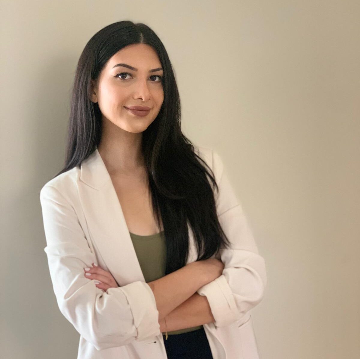Elona Nazaryan, Law Clerk